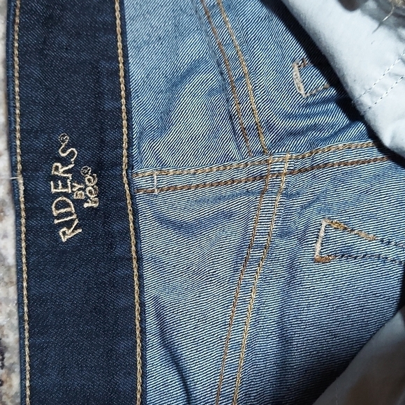 Lee Riders Navy Blue Denim Capri Jeans Size 4M - Picture 5 of 14